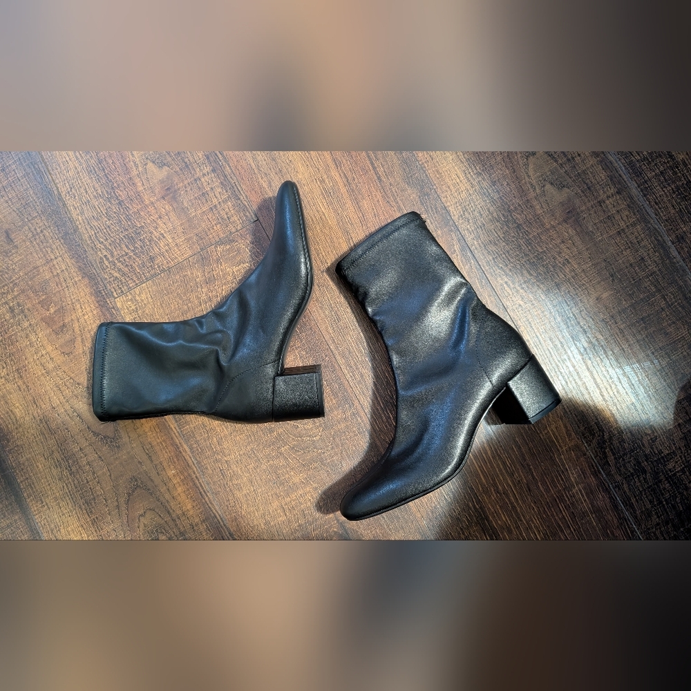 💙ZARA 💙 Black Leather Ankle Boots